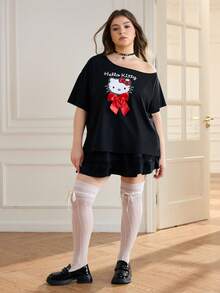 HELLO KITTY AND FRIENDS | SHEIN Áo thun nữ dáng rộng in họa tiết hoạt hình dễ thương, cổ áo bất đối xứng, màu tương phản, thoải mái khi đi làm, mặc mùa hè, size lớn - màu đen - Xem 4