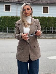 Jeta Ari 女性襯衫領犬牙紋西裝外套 - 棕色 - 查看 1