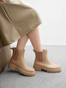 CUCCOO BIZCHIC 女士舒适百搭时尚厚底雨靴 - 卡其色 - 查看 4