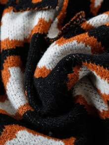 SHEIN Clasi 2024新款时尚豹纹交叉V领女式毛衣连衣裙 - 黑色 - 查看 7