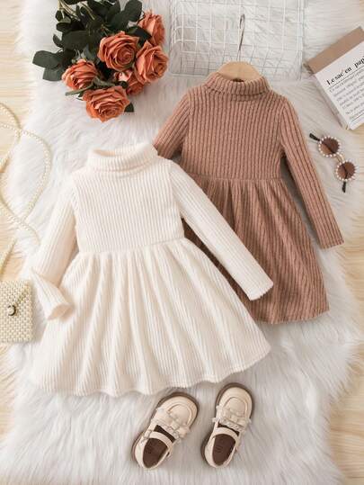 女婴休闲可爱纯色针织连衣裙