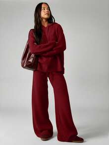 MISSGUIDED Knitted Oversized Hoodie Sweater With Logo Embroidery For Cozy Winter Layering Christmas - Burgundy - View 4