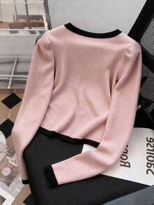 GlowEve 时尚新款黑白撞色方领泡泡袖亮片蝴蝶结玫瑰金纽扣针织二合一短款T恤，女士款，适合派对、节日、圣诞节、万圣节、度假、约会等场合。 - 粉色 - 查看 2