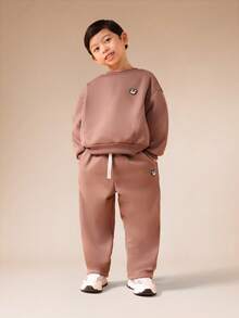 SUMWON 男童灰粉色圆领卫衣和运动裤套装，带小Logo细节 - 棕色 - 查看 1