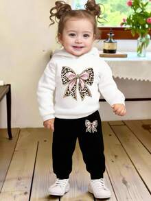 SHEIN 女婴两件套，简约豹纹蝴蝶结连帽卫衣和豹纹蝴蝶结运动裤，适合秋冬季外出穿着 - 彩色 - 查看 1