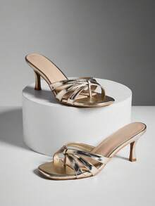 SHUZIA Mules Metálicas Douradas com Tiras Cruzadas e Bico Quadrado para Mulheres - Vibe Y2K, Glamour Chique para Noites de Festa. - Dourado - Visão 4