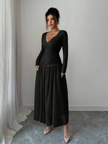Modelyn Women's Sweetheart Neck Ruffle Patchwork Cinched Waist Dress - Black - View 4