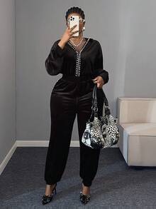 Maweii 大码女式新款弹力珍珠装饰连帽宽松休闲舒适百搭连体裤，适合通勤、新年和假期穿着 - 黑色 - 查看 5