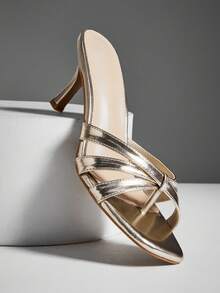 SHUZIA Mules Metálicas Douradas com Tiras Cruzadas e Bico Quadrado para Mulheres - Vibe Y2K, Glamour Chique para Noites de Festa. - Dourado - Visão 6