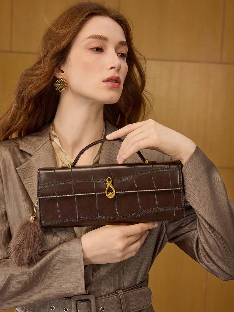 LADIES' ELEGANT RETRO CROCODILE EMBOSSED HANDBAG WITH EXQUISITE HARDWARE LOCKS AND PLUSH CHARMS, SUITABLE FOR DAILY COMMUTING SHOPPING SCENES