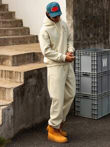 DAZY Autumn/Winter Letter Print Thermal Lined Hoodie Set For Men, Apricot Color - Apricot - View 3