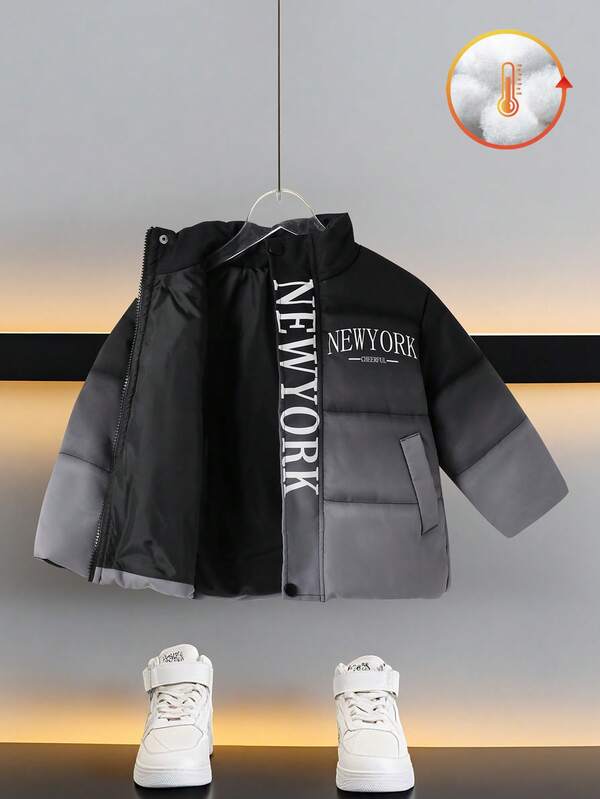 Abrigo acolchado con estampado digital degradado y cuello con letras para niño pequeño, casual y de moda, adecuado para uso en exteriores e interiores en invierno