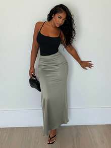 Alexandranx Women Solid Color High Waist Fishtail Hem Skirt Maxi Women Outfit - Green - View 6