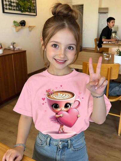 SHEIN 奶油粉色可爱卡通芭蕾咖啡杯少女休闲图案宽松蝙蝠袖短袖T恤，适合夏季