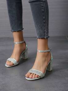 Sandalias para mujer con banda brillante cristalina, punta cuadrada, tacón grueso, estilo glamuroso, ideales para fiestas y eventos nocturnos - Plateado - Ver 3