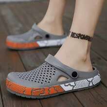 Sandalias tipo zueco unisex transpirables  tipo clog, con gran sensación de ajuste. Suela gruesa, reforzada y antideslizante, diseño de punta redonda y huecos, antibacterianas y cómodas. Perfectas para el hogar, actividades al aire libre, fiestas y playa. - Gris - Ver 2