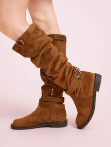 CUCCOO DOLLMOD Botas medianas para mujer, botas plisadas de moda delgadas y caídas, con suela gruesa - Marrón - Ver 3