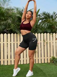 Easithlete Plus Size Solid Color Criss-Cross Back Summer Fashion Sports Bra