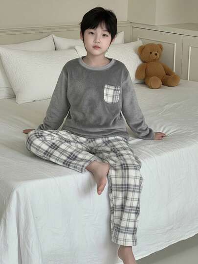 2 件男童柔软法兰绒格子西装，休闲宽松长袖上衣和裤子，舒适家居服，秋冬
