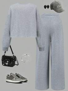 Sparklyn 2件套少女时尚蝴蝶镂空印花舒适保暖套装，圆领短款卫衣和运动裤 - 灰色 - 查看 2