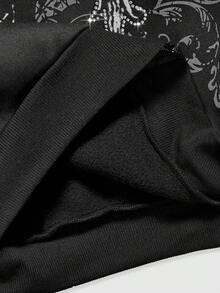 ROMWE Avant Sudadera holgada con estampado de alas de ángel y espinas, con adornos de rhinestones, unisex y vintage - Negro - Ver 5