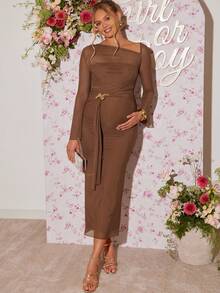 Loomaby 优雅派对纯色喇叭袖修身孕妇连衣裙 - 棕色 - 查看 3