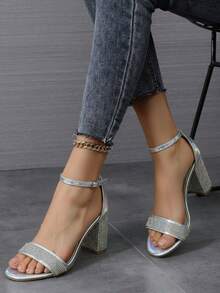 Sandalias para mujer con banda brillante cristalina, punta cuadrada, tacón grueso, estilo glamuroso, ideales para fiestas y eventos nocturnos - Plateado - Ver 2