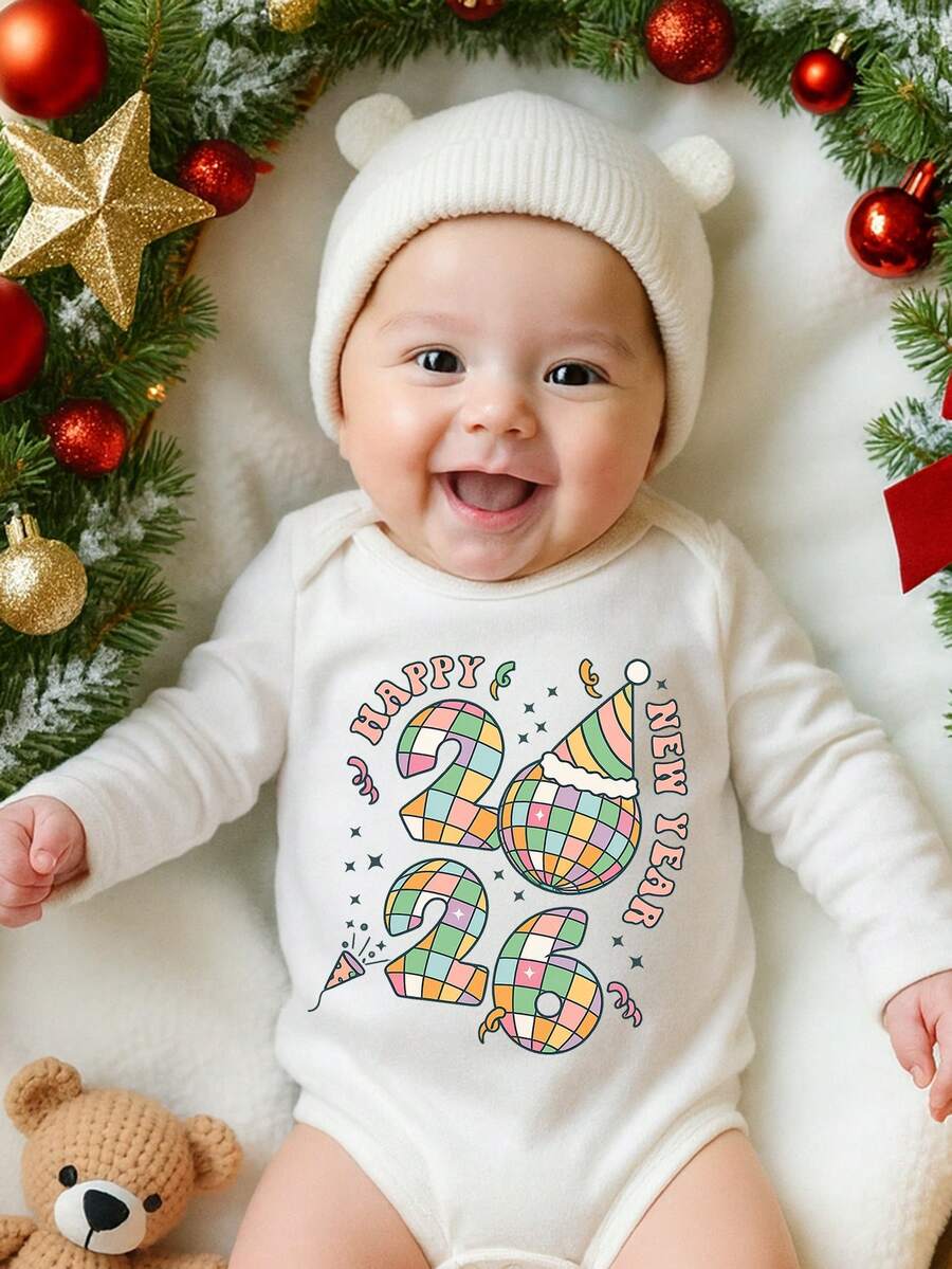 SHEIN 男婴休闲时尚圣诞新年图案舒适长袖连体衣,适合秋冬春季穿着。轻盈舒适,是秋季穿着、时尚休闲装扮、返校季、聚会、户外野餐、街头摄影、节日庆典和送礼的理想之选。 - 白色 - 查看 1
