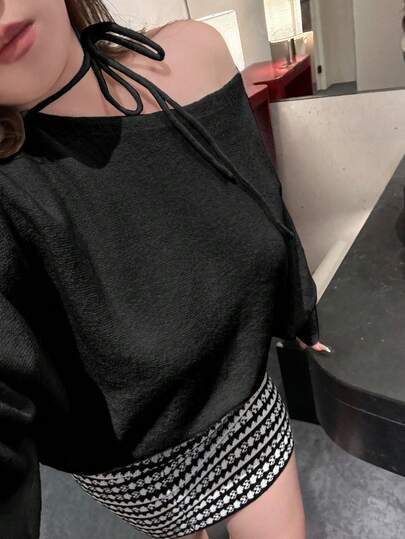 Dazy Plus 大码女式纯色不对称肩部宽松针织套头毛衣，秋冬季