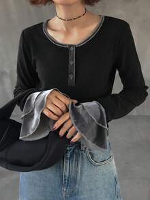 FRIFUL Femmes Contraste Couleur Poignet Cloche Manches Design Col Rond Bouton Lâche Décontracté Polyvalent T-Shirt, Automne/Hiver Manches Longues Femmes - Noir - Voir 4