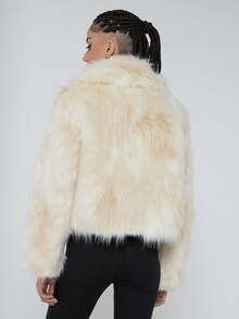 COUREZ 白色/Y2K风格仿皮草大衣，适合夜间外出、冬季派对等场合，优雅百搭。 - 杏色 - 查看 3