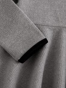 SHEIN Playful Pals 女童复古优雅简约学院风舒适针织弹力面料连衣裙，可爱彼得潘领黑色条纹撞色蝴蝶结装饰，适合春、夏、秋季、派对、拍照、上学、郊游等场合，3个月-3岁 - 灰色 - 查看 6