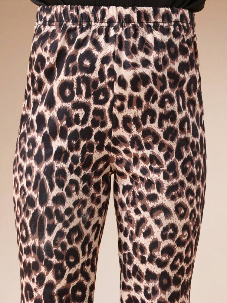 Oversize-Hoodie mit Hose im Lwopard-Print