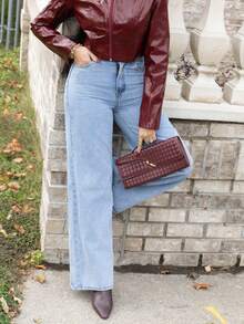 Melissa Matos Front Button Multi-Pocket Casual Loose Jeans, Daily Wear - Light Wash - View 6