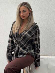 Jeta Ari Women's Plaid Ruffle Hem Long Sleeve Casual Side Split Hem Shirt - Light Grey - View 5