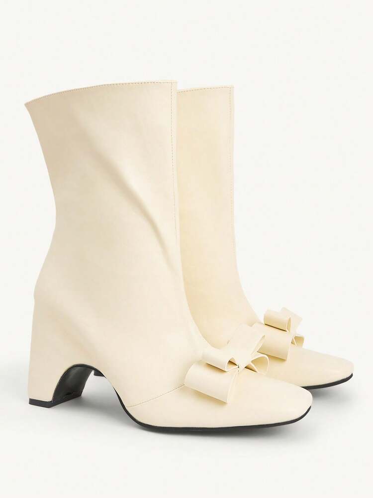 CUCCOO CHICEST レトロなリボン付き スクエアトゥ ブロックヒール アンクルブーツ、エレガントでロマンチックな個性的なファッション、快適なビンテージ加工フェイクレザーブーティー、アフタヌーンティー、デート、パーティー、仕事、休暇、クリスマス、感謝祭、新年に適しています