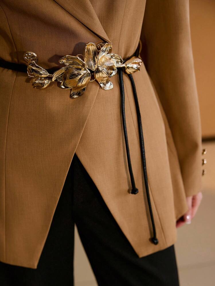 MINIMALIST COMMUTER METAL 3D FLOWER PU WAIST BELTED KHAKI BLAZER