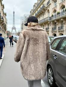 SHEIN Clasi Damen Mantel in Zweifarbig-Optik aus langem Kunstfell, minimalistisch & modisch in Große Größen - Hellgrau - Übersicht 2