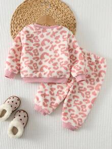 Cozy Pixies 2pcs/Set Baby Girls' Pink Leopard Print Thermal Lined Crew Neck Sweatshirt And Elastic Waist Jogger Pants, Comfortable & Fashionable Casual Outfit For Indoor, Outdoor, Skiing, School, Daily Wear, Sports, Party, Festival, Halloween, Christmas, New Year, Valentine's Day, Travel, Versatile - Multicolor - View 2