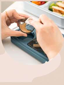 1个塑料双层午餐盒，带餐具，可微波炉加热，防漏食品容器，适合返校季、学校用品、教室、露营、野餐、家庭厨房使用。 - 粉紅色(附沾料盒) - 查看 5