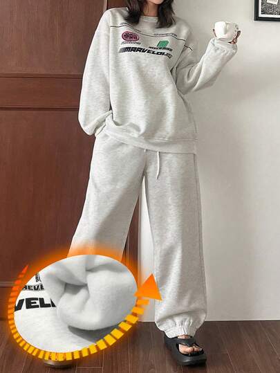 DAZY Setelan Santai Musim Dingin Kasual dengan Motif Huruf dan Bahan Fleece, Potongan Longgar, Atasan Sweatshirt dan Celana, Pakaian Rumahan Musim Gugur dan Musim Dingin, Pakaian Nyaman