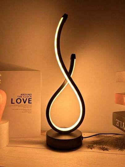 现代台灯 - LOVE，USB供电，3种颜色可调光，适用于各种房间类型