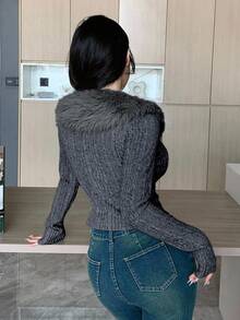 DAZY 纹理条纹毛绒领拼接修身性感开衫长袖女式T恤，秋冬Y2K风格 - 深灰色 - 查看 4