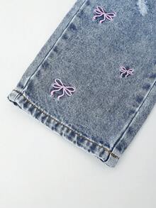 SHEIN Explorewe Young Girls Jeans, New Arrival, Medium Blue Denim, Casual Cute Style, Butterfly Embroidery + Distressed Detailing, Cute And Fashionable, Straight Leg, Comfortable Cotton Denim, Suitable For Daily Outings, School, Commute, Home, Parties, Autumn New Product - Medium Wash - View 6