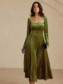 EMERY ROSE Váy dài bồng bềnh dáng chữ A cổ vuông thanh lịch sang trọng kiểu Pháp, vải nhung trơn màu gợi cảm, thiết kế nhiều lớp, khóa kéo sau lưng, váy dài xếp nếp cao cấp, phù hợp cho các dịp trang trọng mùa thu/đông, tiệc tối - Màu xanh Ô liu - Xem 5