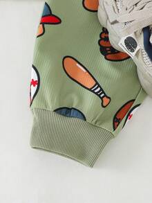 THE HAPPY LOOK 2件套男童卡通运动图案针织柔软圆领长袖套头卫衣和松紧腰裤 - 彩色 - 查看 4