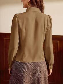 Vintamour 复古优雅女士衬衫，撞色滚边，蝴蝶结荷叶边下摆，纽扣设计，休闲百搭，适合工作、度假、秋季、冬季、圣诞节等各种场合。优雅女士衬衫 - 棕色 - 查看 7