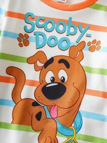 SCOOBY-DOO X SHEIN Bộ đồ ngủ 2 món cho bé trai, gồm áo và quần dài tay cổ tròn in hình chú chó hoạt hình dễ thương, chữ cái và sọc màu sắc sặc sỡ, chất liệu co giãn, ôm sát, thích hợp cho bé trai. - trắng - Xem 4
