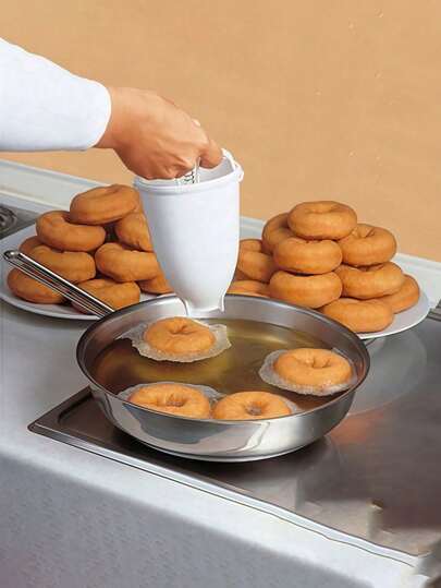 1 Piece White Donut Maker, PP Material, DIY Baking Tool And Milk Frother, Kitchen Baking Supplies