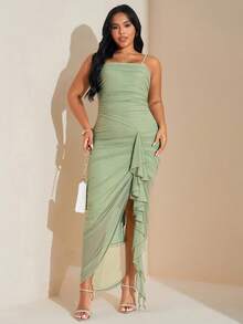 SHEIN Tall CURVE Plus Size Women Solid Color Ruched Patchwork Ruffle Hem Fitted Elegant Camisole Dress - Green - View 5